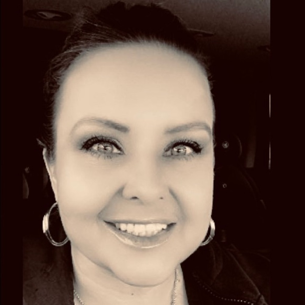 Meet your Posher, Mandy